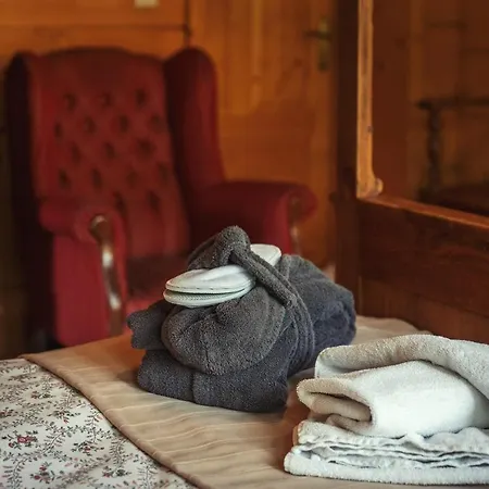 Konstantynówka Bed and breakfast