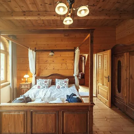 Bed & Breakfast Konstantynowka *